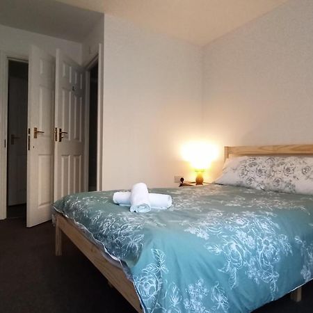 Bright, Chilled Ensuite Db Room In A Shared Flat! 런던 외부 사진