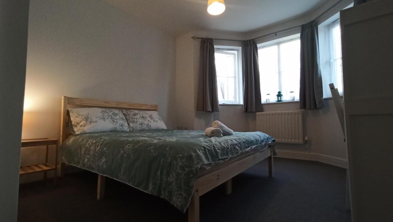 Bright, Chilled Ensuite Db Room In A Shared Flat! 런던 외부 사진